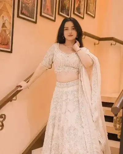 Escort Jasdan